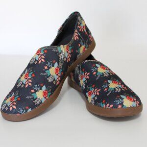 Chaco 8.5 Slip-On Comfort Shoes - LUVSEAT Arch Support - Travel Ready EUC 👟